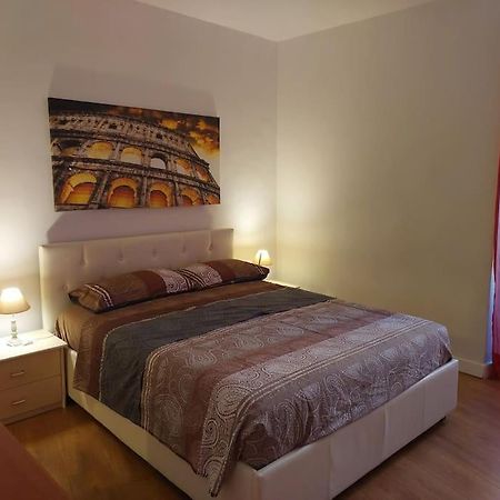 Casa Anna 5 Stelle - Apartment With Garden Róma Kültér fotó