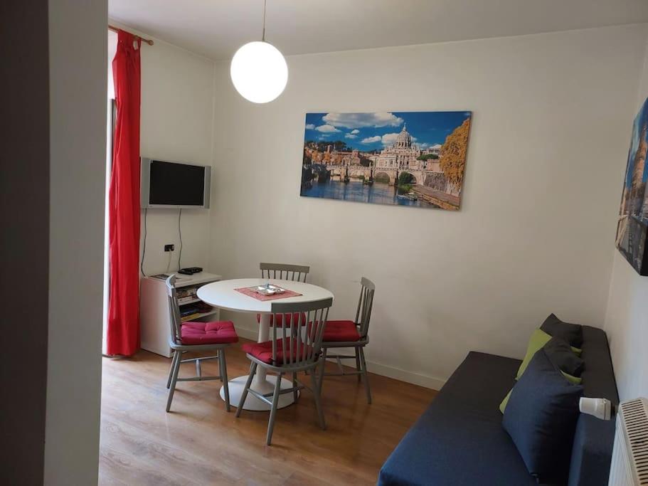 Casa Anna 5 Stelle - Apartment With Garden Róma Kültér fotó