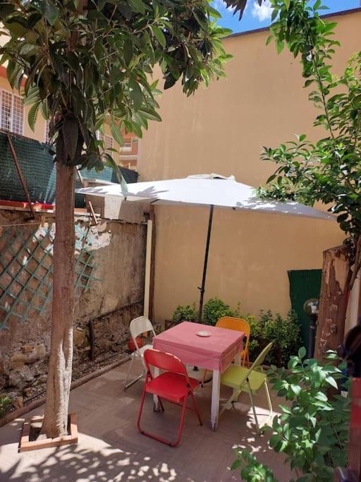 Casa Anna 5 Stelle - Apartment With Garden Róma Kültér fotó