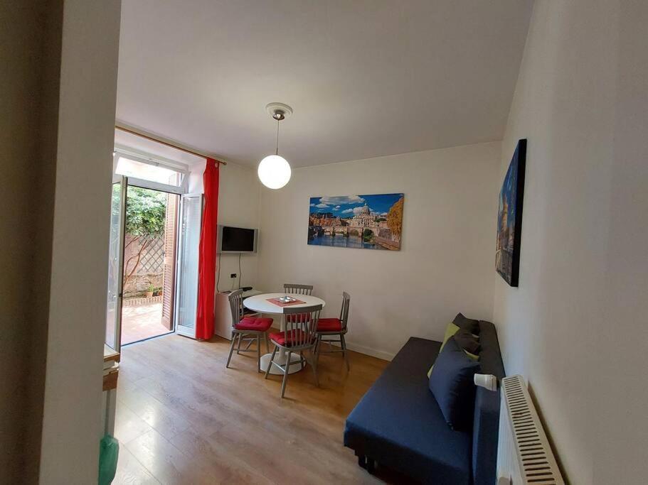 Casa Anna 5 Stelle - Apartment With Garden Róma Kültér fotó
